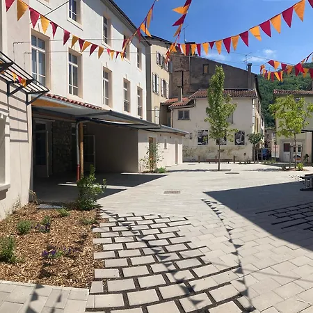 Le Leo De Vandrerhjem