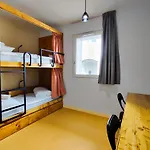 Le Leo De Hostel *