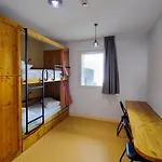 Hostel Le Leo De
